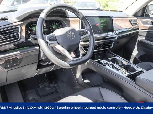 Used 2026 Volkswagen Atlas SEL AWD/4WD image 4