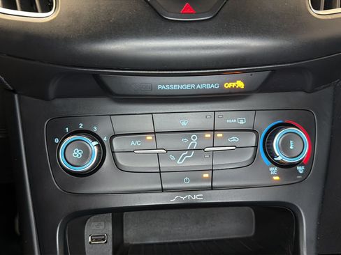 Used 2017 Ford Focus ST FWD image 26