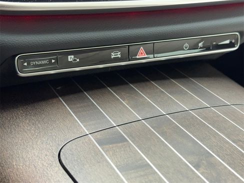 Used 2025 Mercedes-Benz E 350 Sedan w/ Winter Package image 34