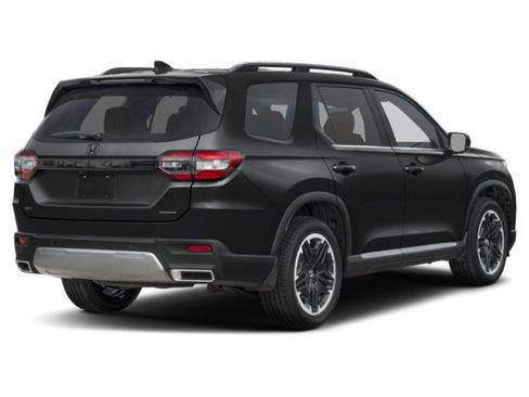 New 2026 Honda Pilot image 2