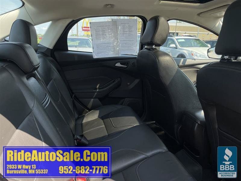 Used 2016 Ford Focus SE w/ Equipment Group 201A FWD image 15