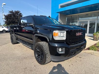 Used 2016 GMC Sierra 2500 Denali w/ Duramax Plus Package