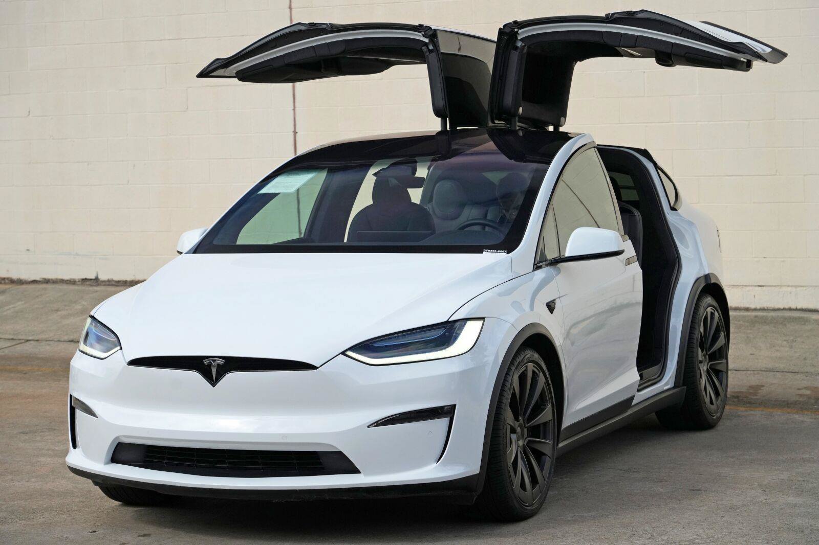 Used 2023 Tesla Model X AWD/4WD image 52