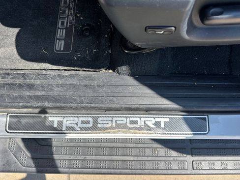 Used 2019 Toyota Sequoia TRD Sport AWD/4WD image 24