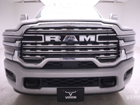New 2026 RAM 3500 Limited image 8
