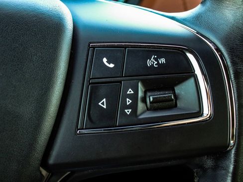 Used 2021 Maserati Levante image 30