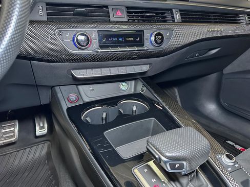 Used 2022 Audi S5 Premium image 42