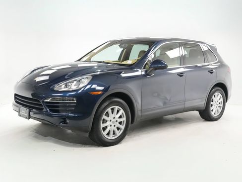 Used 2013 Porsche Cayenne AWD/4WD image 1