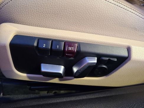 Used 2018 BMW 430i Convertible image 25