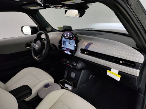 New 2026 MINI Cooper S image 25