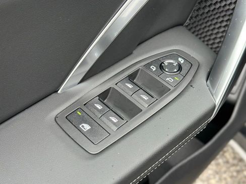 Used 2025 BMW X1 xDrive28i w/ Technology Package image 18