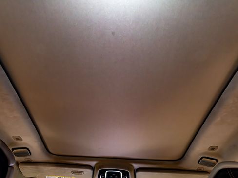 Used 2025 RAM 1500 Tungsten w/ Off Road Group AWD/4WD image 19