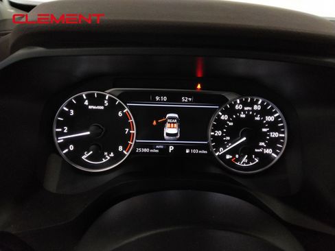 Used 2023 Nissan Rogue S image 18