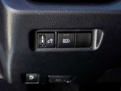 Used 2020 Toyota RAV4 LE w/ All Weather Liner Package AWD/4WD image 18