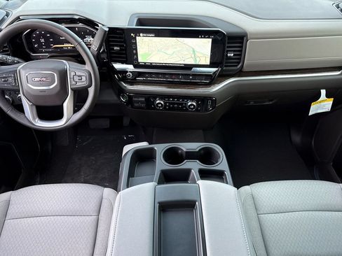 New 2026 GMC Sierra 1500 SLE w/ Preferred Package AWD/4WD image 10