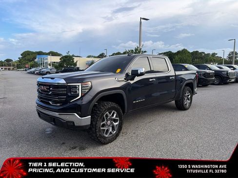 Used 2025 GMC Sierra 1500 SLT w/ SLT Premium Plus Package AWD/4WD image 5