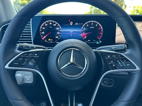 New 2026 Mercedes-Benz GLS 450 4MATIC image 25