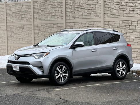 Used 2017 Toyota RAV4 XLE w/ All Weather Liner Package image 4