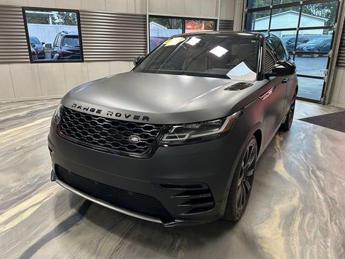 Used 2018 Land Rover Range Rover Velar R-Dynamic SE AWD/4WD image 3