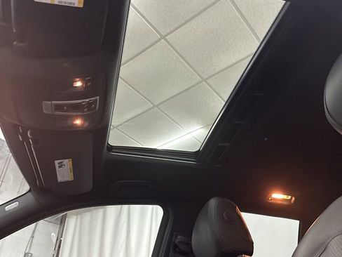 Used 2017 Mercedes-Benz GLE 350 image 17