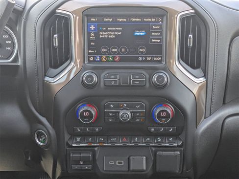 Used 2021 Chevrolet Silverado 2500 High Country w/ Z71 Off-Road Package image 19