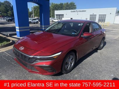 Used 2025 Hyundai Elantra SE