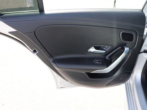 Used 2021 Mercedes-Benz A 220 image 12