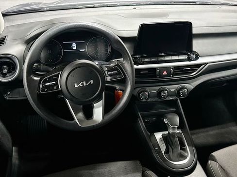Used 2023 Kia Forte LXS FWD image 19