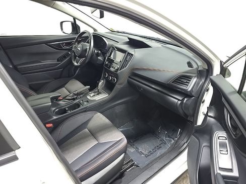 Used 2023 Subaru Crosstrek 2.0i Premium AWD/4WD image 16