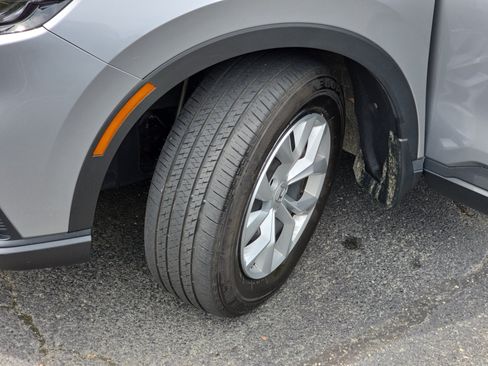 Used 2024 Honda CR-V LX image 31