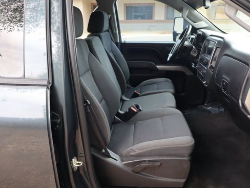 Used 2018 Chevrolet Silverado 2500 LT w/ Z71 Package, Off-Road AWD/4WD image 22