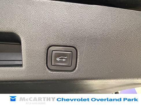 Used 2024 Chevrolet Traverse LS w/ Midnight/Sport Edition FWD image 29