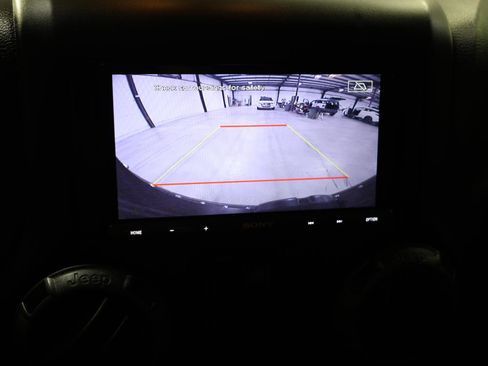 Used 2016 Jeep Wrangler Unlimited Sport AWD/4WD image 27