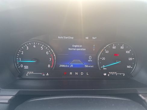 Used 2023 Ford Explorer Limited w/ Equipment Group 301A AWD/4WD image 16