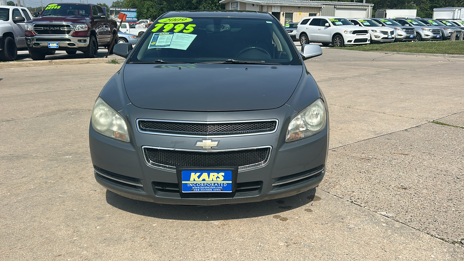 Used 2009 Chevrolet Malibu LT FWD image 3