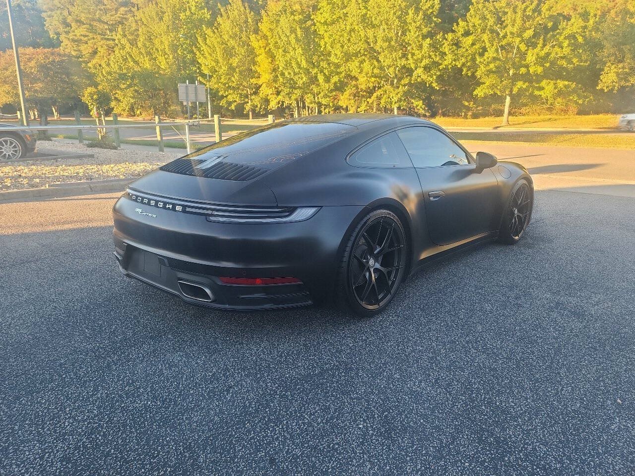 Used 2021 Porsche 911 Carrera RWD image 7