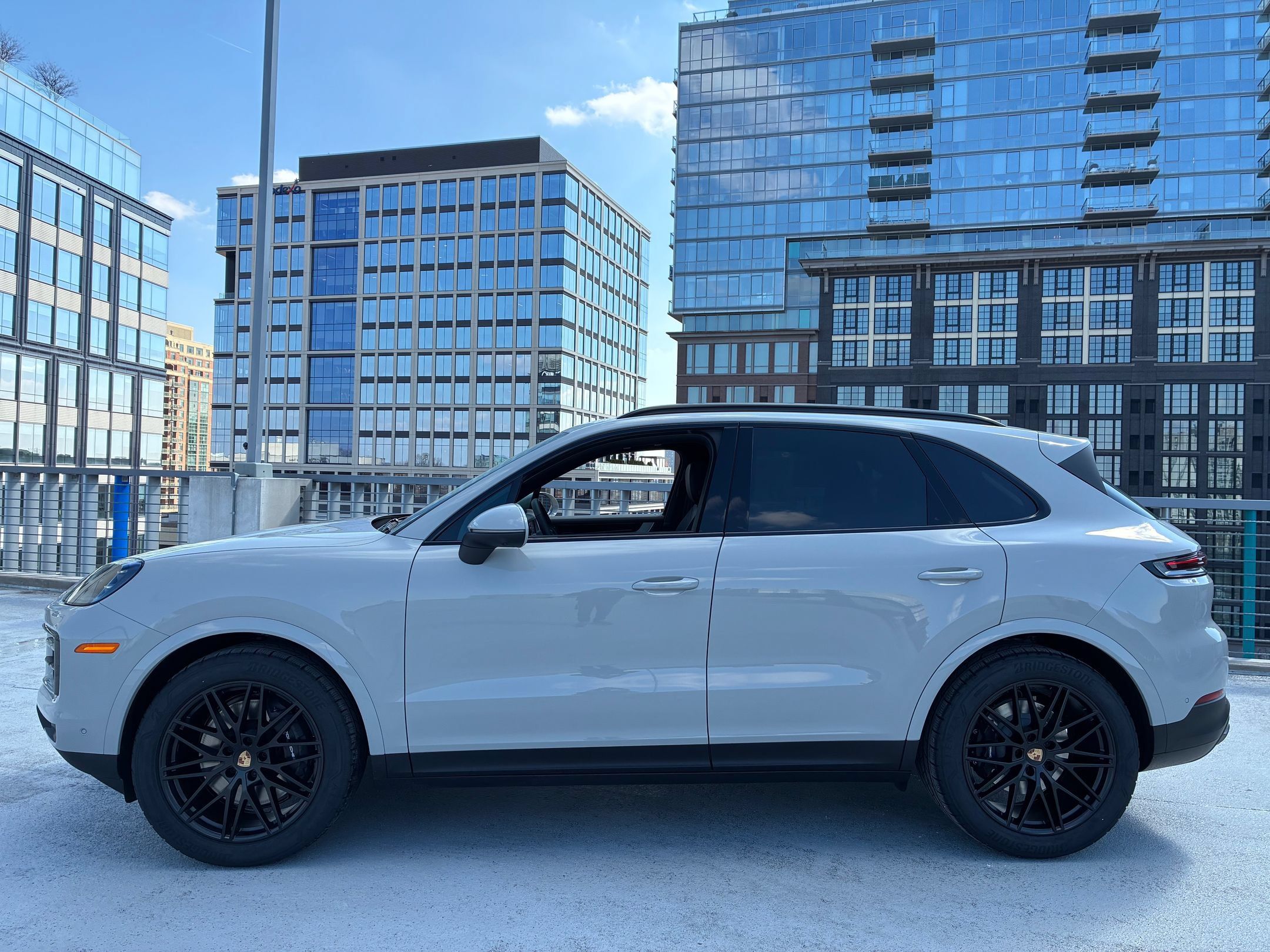Certified 2026 Porsche Cayenne AWD/4WD image 2