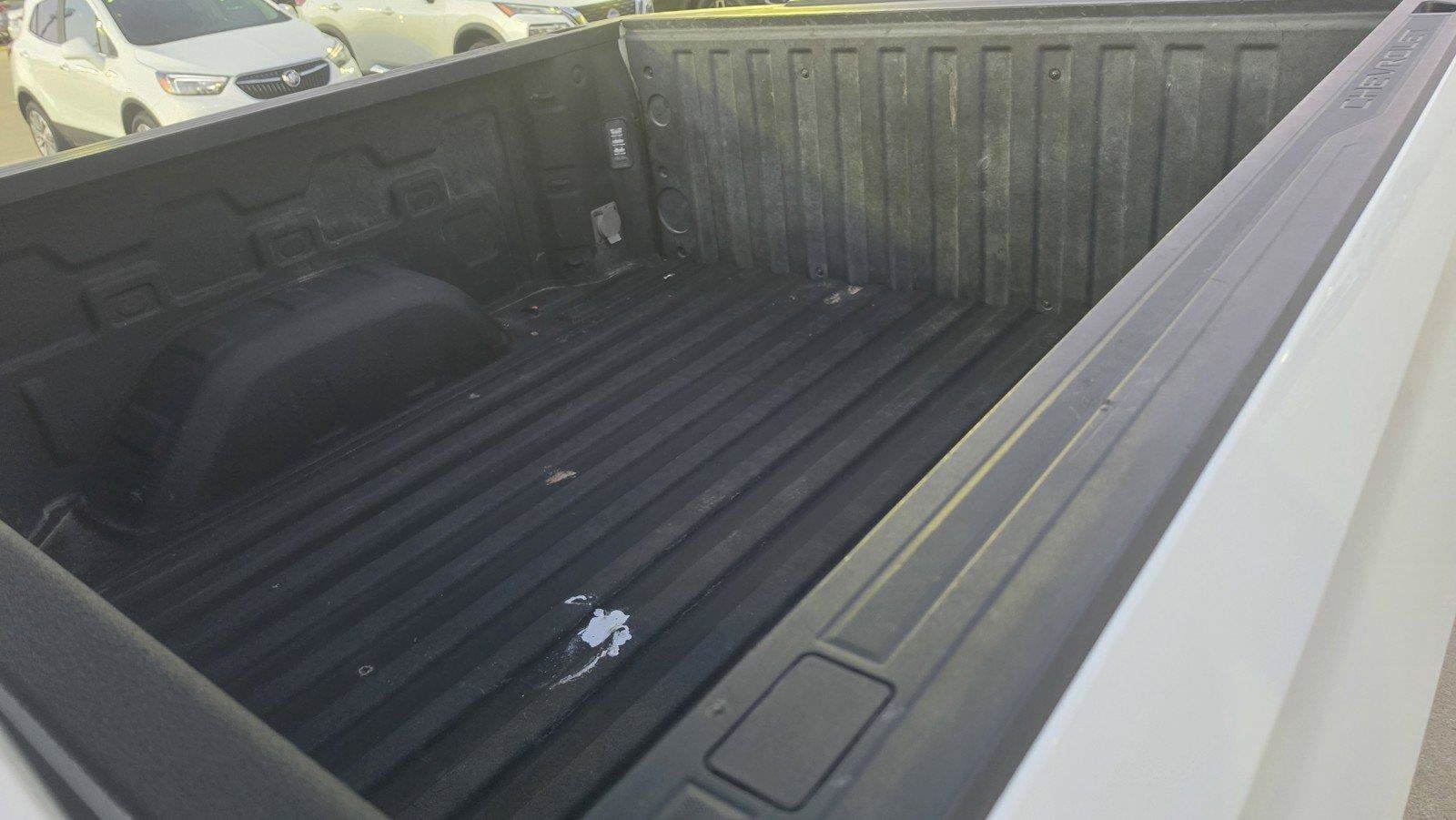 Used 2021 Chevrolet Silverado 1500 RST w/ Texas Edition Plus AWD/4WD image 27