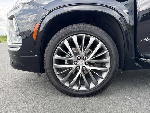 Used 2025 Buick Enclave Avenir w/ Super Cruise Package AWD/4WD image 41