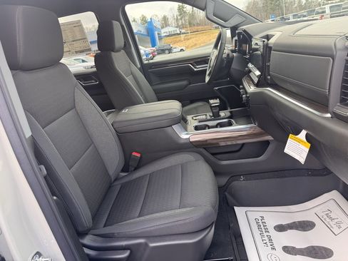 New 2026 Chevrolet Silverado 1500 RST w/ LPO, Dark Essentials Package image 25