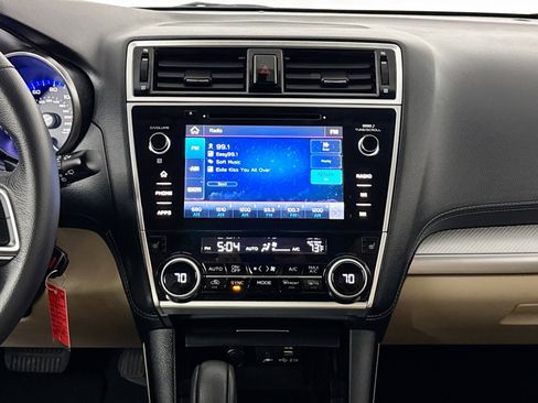 Used 2019 Subaru Outback 2.5i Premium AWD/4WD image 22