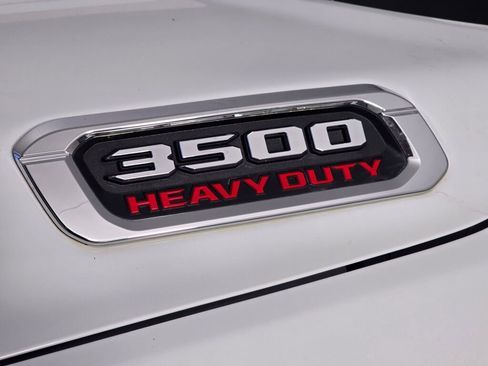 Used 2023 RAM 3500 Big Horn w/ Level 1 Equipment Group image 12