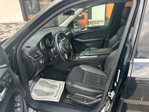 Used 2016 Mercedes-Benz GL 450 4MATIC image 8
