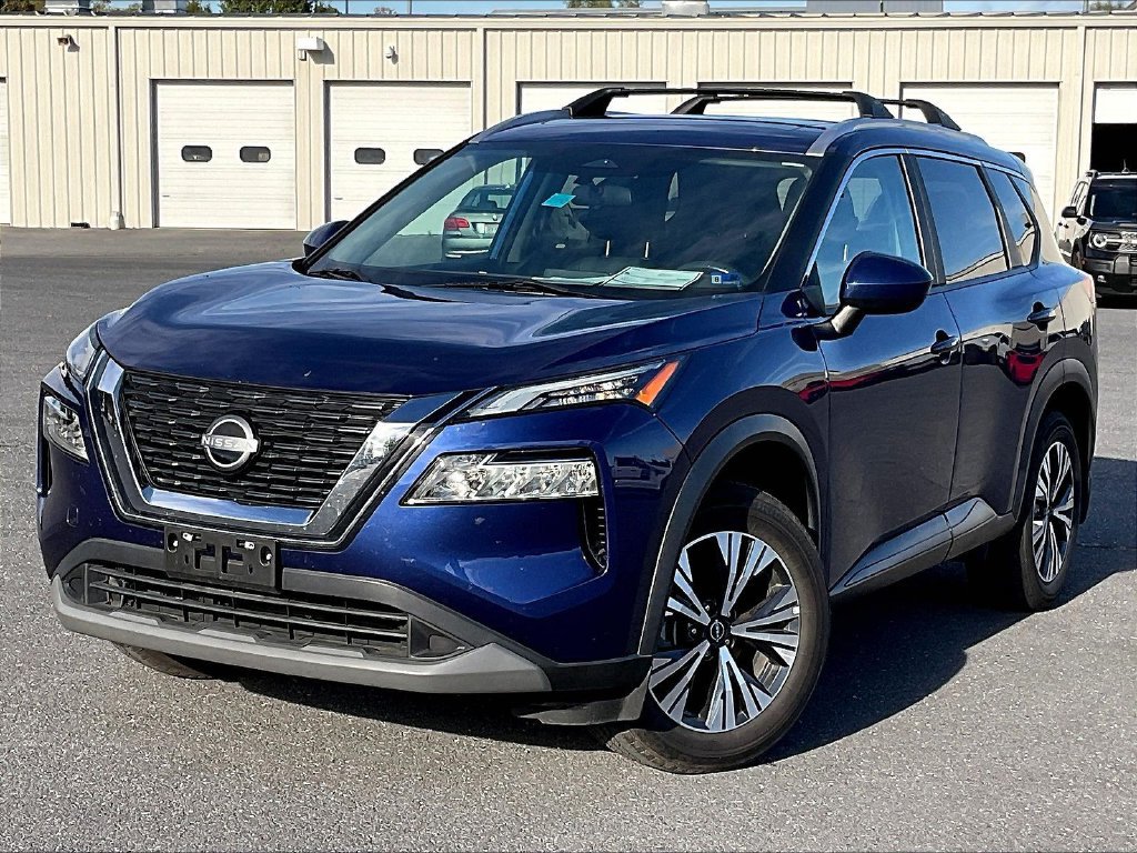 Used 2023 Nissan Rogue SV w/ SV Premium B Package AWD/4WD image 2
