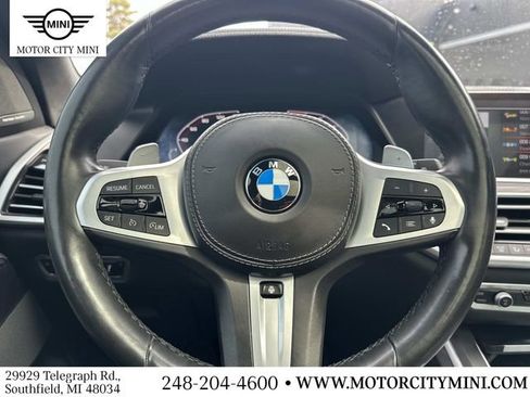 Used 2022 BMW X7 M50i w/ Executive Package AWD/4WD image 25
