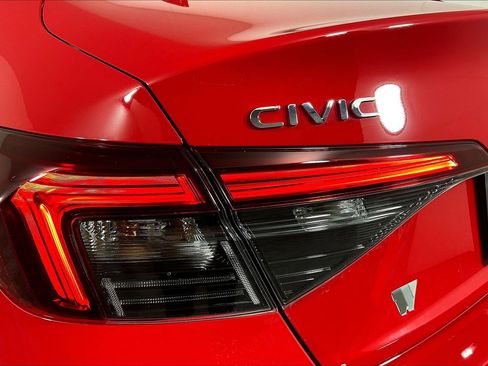 Used 2025 Honda Civic FWD Hybrid Sedan image 23