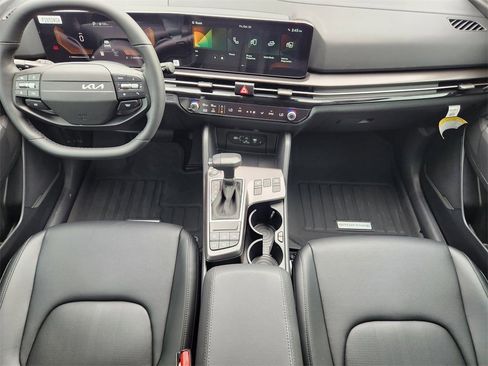 New 2026 Kia Sportage EX w/ EX Panorama Roof Package image 19