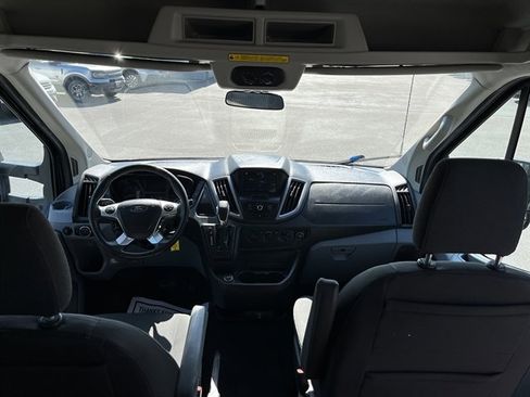 Used 2018 Ford Transit 350 XLT RWD image 33