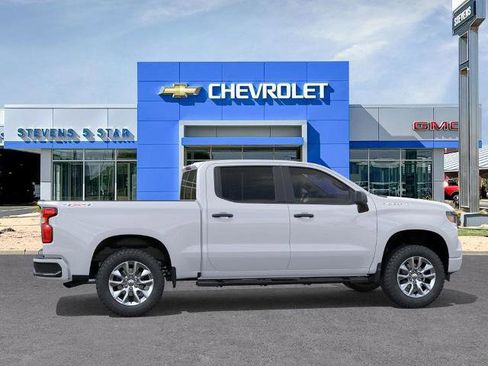 New 2026 Chevrolet Silverado 1500 Custom AWD/4WD image 5