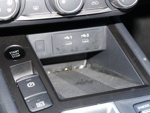 Used 2025 Nissan Kicks SV image 23